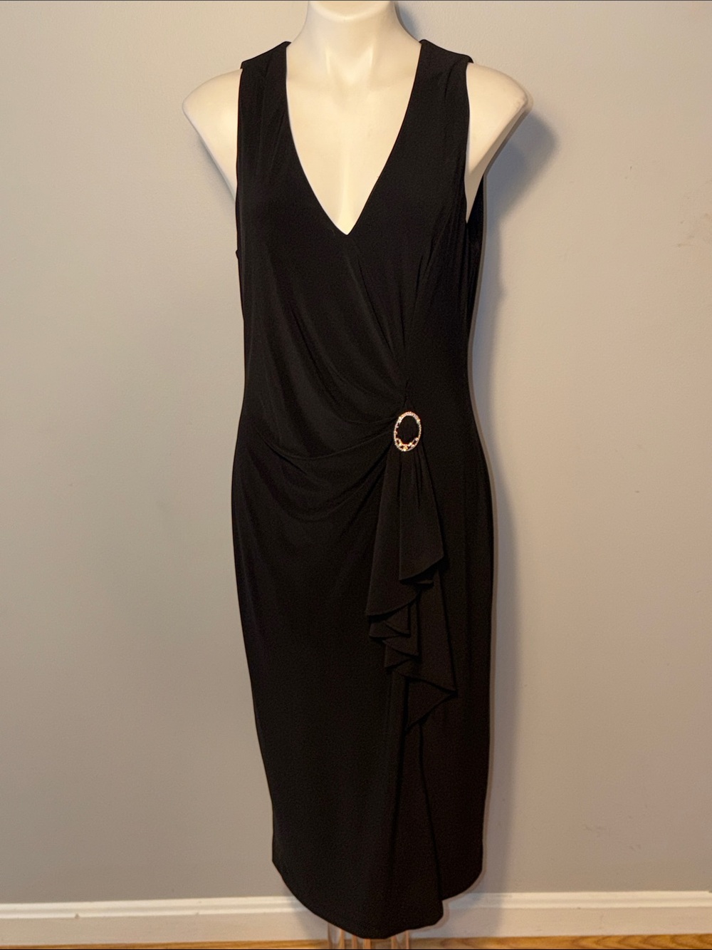 B & A Betsy & Adam ladies black Sleeveless midi dress with rhinestones. Size 14.